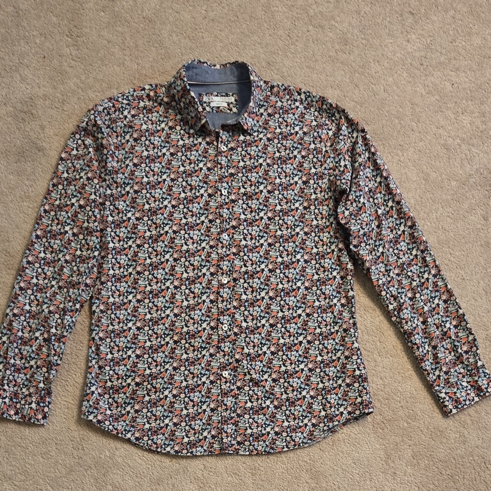 Zara Size L slim Fit